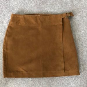 Hollister Faux Suede Skirt mini